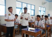 Tinjau Pelaksanaan Program Makan Bergizi di SMAN 2 Kandangan 13 Tinjau Pelaksanaan Program Makan Bergizi di SMAN 2 Kandangan