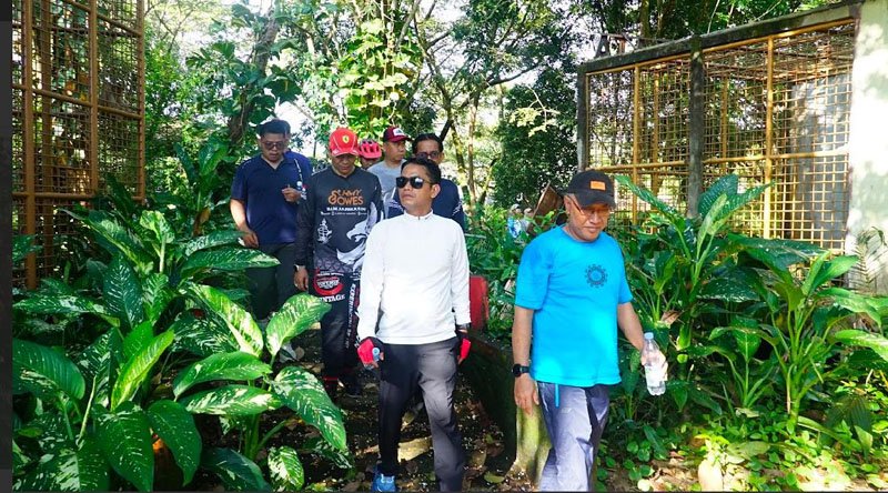 Hampir 8 Tahun Lebih Tak Tersentuh, Kebun Binatang Jahri Saleh Mirip Hutan 1 Hal 5 3 KLm Mirip Hutan