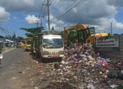 Sampah Menumpuk di TPS Banjarbaru, DLH Sebut Armada Bermasalah 18 Sampah Menumpuk di TPS Banjarbaru, DLH Sebut Armada Bermasalah