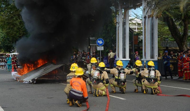 Hal 6 3 KLm Api Berkobar