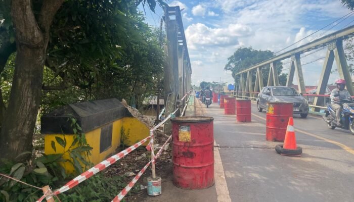 Kontruksi Jembatan Bati-Bati Tanah Laut Kian Melemah, Muatan Berat Disarankan Gunakan Jalur Alternatif