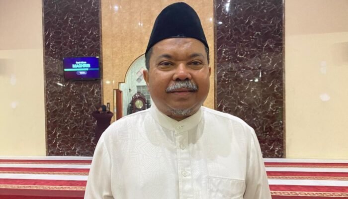 Salurkan Beasiswa, Masjid Muhammadiyah Sungai Miai Maksimalkan Pembinaan Generasi Muda