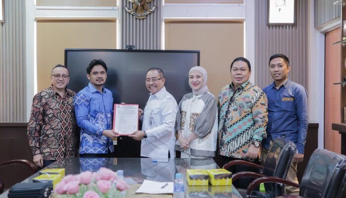 Berkas Hasil Uji Kompetensi Calon KPID Periode 2024–2027 Resmi Diterima Komisi I DPRD Kalsel