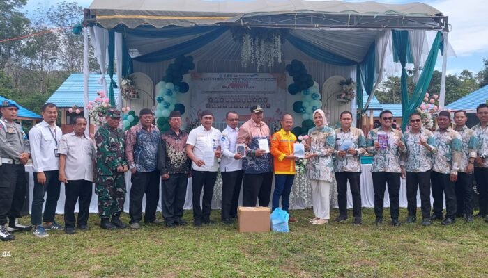 Ketua Komisi I DPRD Tapin Apresiasi CSR PT BRE untuk Sekolah di Pegunungan Meratus