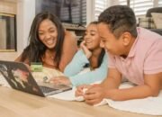 Penggunaan Teknologi di Rumah dapat Pengaruhi Tumbuh Kembang Anak 35 Penggunaan Teknologi di Rumah dapat Pengaruhi Tumbuh Kembang Anak