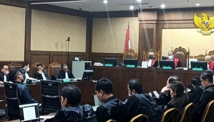 Hasto Kristiyanto Disebut Penyidik KPK Talangi Uang Suap Harun Masiku Rp400 Juta