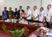 Plt Sekda Kalteng Apresiasi KPU Kembalikan Sisa Dana Pilkada 2024 30 Plt Sekda Kalteng Apresiasi KPU Kembalikan Sisa Dana Pilkada 2024