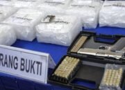 Penyelundupan 1,2 Ton Kokain dan 750 Kilogram Sabu Digagalkan TNI AL