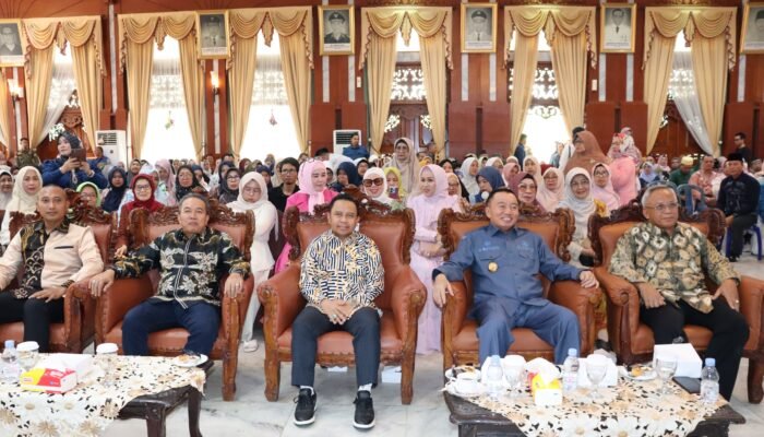 Bupati Tapin Hadiri Halalbihalal IKKAPIN di Banjarmasin