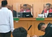 Mantan Polisi Tembak Mati Sopir Ekspedisi di Kalteng Divonis Penjara Seumur Hidup 25 Mantan Polisi Tembak Mati Sopir Ekspedisi di Kalteng Divonis Penjara Seumur Hidup