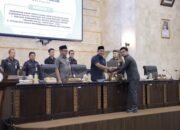 Fraksi-Fraksi di Dewan Tanggapi Pengajuan Raperda Legislatif DPRD 9 Fraksi-Fraksi di Dewan Tanggapi Pengajuan Raperda Legislatif DPRD