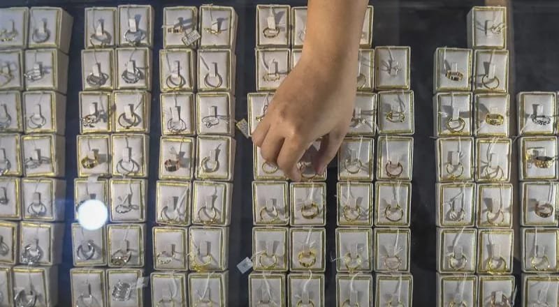 Tiga Produk Logam Mulia Kompak Meroket 1 IMG 20250522 WA0006 1