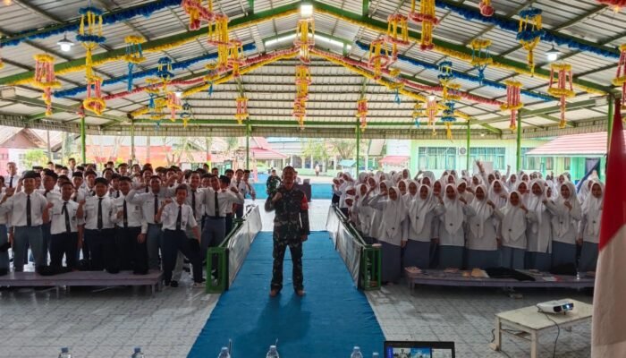 Dandim 1002 HST Sosialisasikan Rekrutmen TNI-AD Gratis di Ponpes Modern Darul Istiqomah