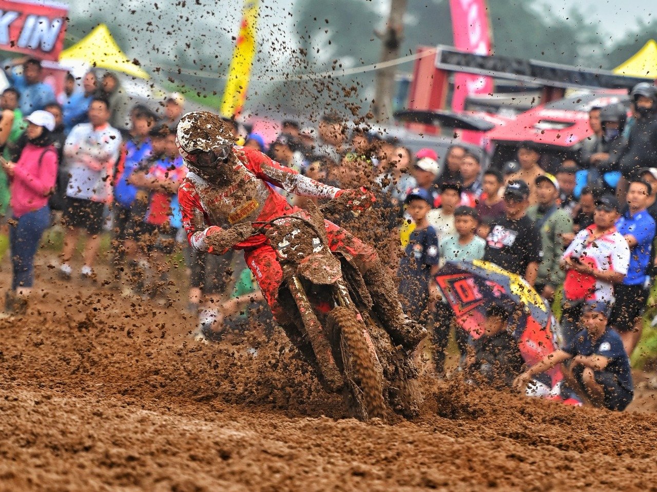 Lawan Trek Ekstrem, CRF Tetap Melesat Raih Podium di Kejurnas Motocross Wonosobo 1 IMG 20250523 WA0049