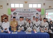 Konferensi PGRI, Bupati Tekankan Profesionalitas Guru 48 Konferensi PGRI, Bupati Tekankan Profesionalitas Guru