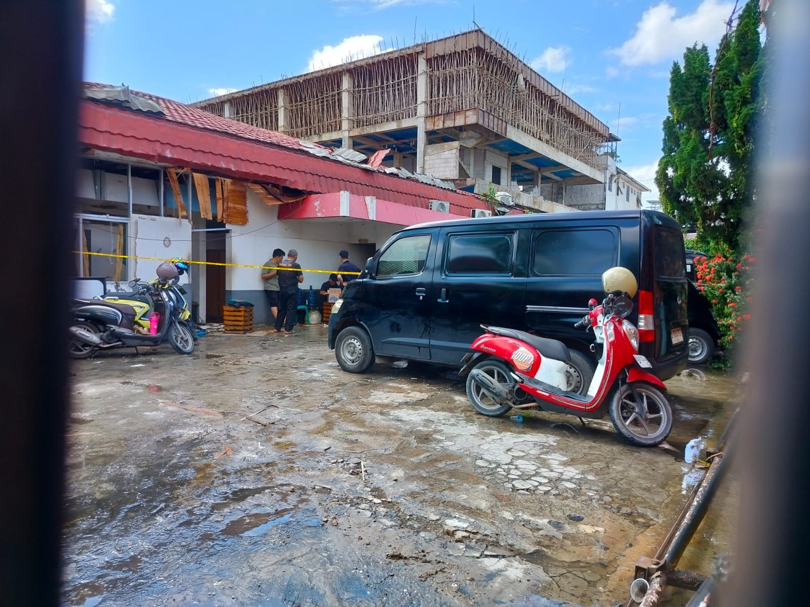 Kantor PT SIS di Banjarmasin Terbakar 1 IMG 20250523 WA0064