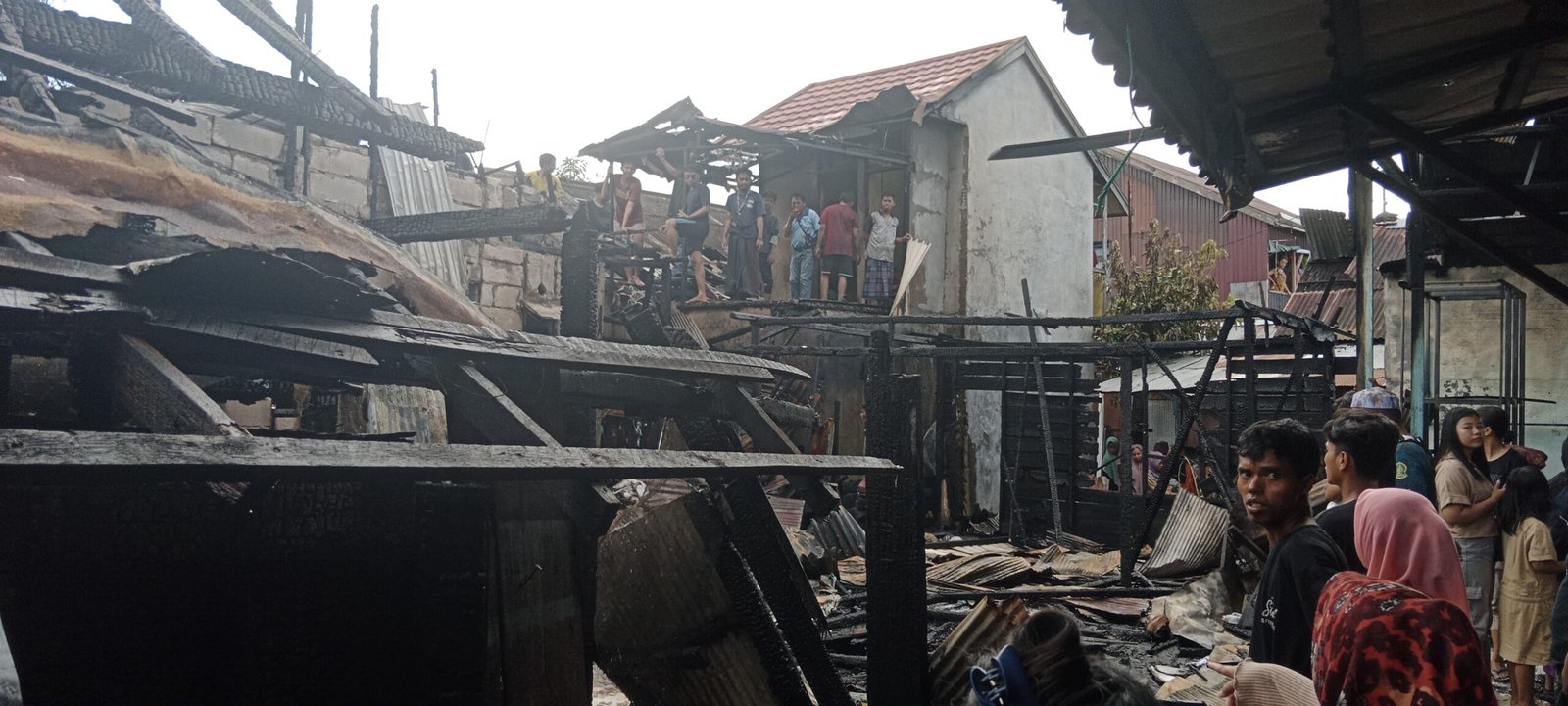 Sedang Berada di WC, Ternyata Rumah Terbakar 1 IMG 20250525 WA0066 scaled