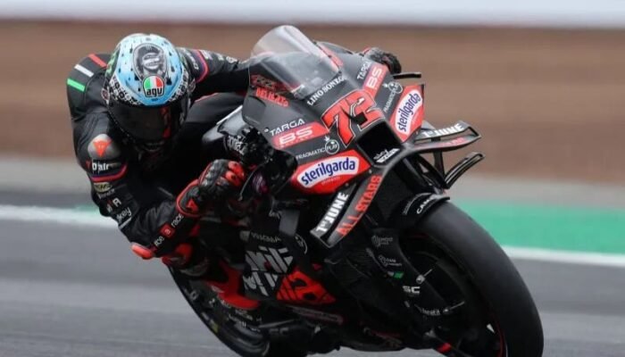 Penuh Drama, Marco Bezzecchi Menangi Balapan MotoGP di Silverston