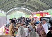 Pemkab HST Gelar Lima Titik Pasar Murah, Penuhi Kebutuhan Pokok Jelang Idul Adha 15 Pemkab HST Gelar Lima Titik Pasar Murah, Penuhi Kebutuhan Pokok Jelang Idul Adha