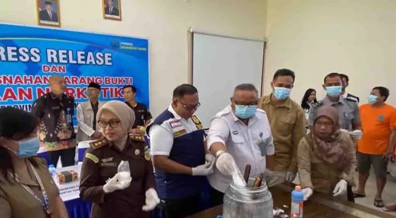 Amankan 324,89 Gram Sabu dan 17 Tersangka Ditangkap BNN Kalteng 1 IMG 20250527 WA0099