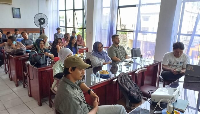 Gandeng FJPI Kalsel, AJI Serukan Ruang Aman bagi Jurnalis Perempuan 3 IMG 20250528 WA0056