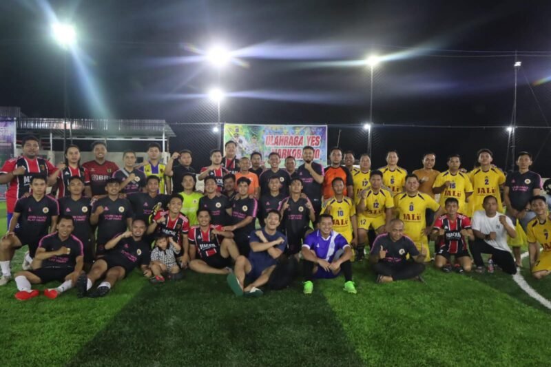 Tim Satuan SI Juara Pertama Turnamen Minisoccer antar Satuan Kerja Polres HST 1 IMG 20250530 WA0028 e1748595358263