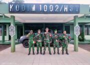 Dandim 1002/HST Lepas Tiga Personel Pindah Satuan ke Yonif TP 829/CPW 11 Dandim 1002/HST Lepas Tiga Personel Pindah Satuan ke Yonif TP 829/CPW