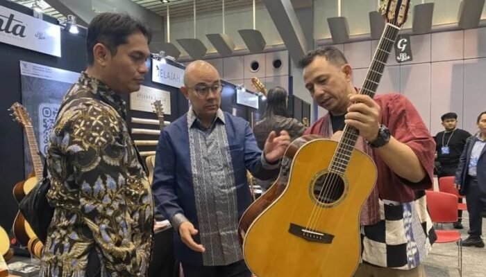 Gitar Buatan Indonesia Catat Transaksi Rp3,33 Miliar di Jepang