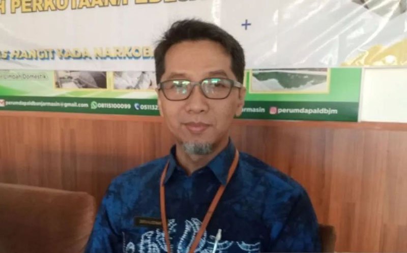 hAL 6 1 kLM Deris Kusdinar