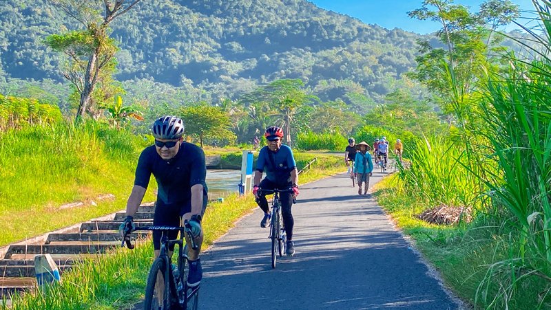 08 2klm Ketua FTI Kalsel jpg