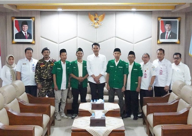 GP Ansor Bertemu Bupati, Bahas Program Kepemudaan-UMKM 1 Hal 4 4 KLm Martapura Audiensi