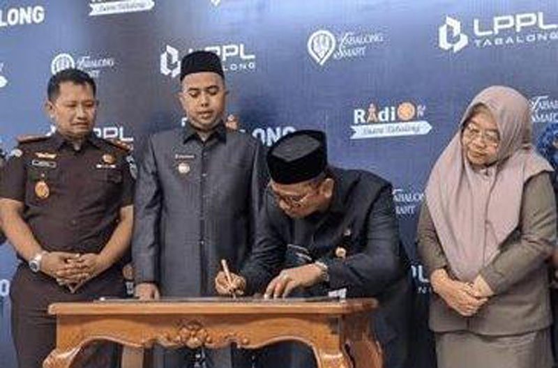 Hal 8 TABALONG Adv 3 klm