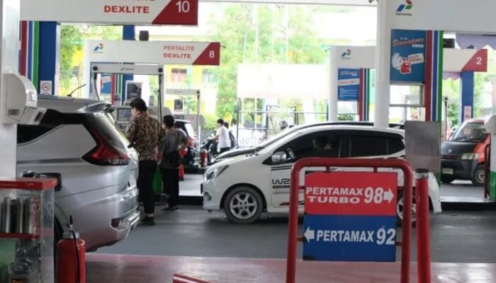 Harga BBM Pertamina, Shell, BP, dan Vivo Turun