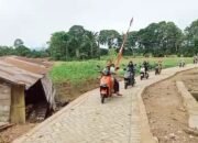 Warga Pengambau Hilir Luar Nikmati Jalan Baru TMMD, Lancarkan Aktivitas 8 Warga Pengambau Hilir Luar Nikmati Jalan Baru TMMD, Lancarkan Aktivitas