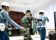 Keluarga Jurnalis Kalsel Kecewa Oknum TNI AL Pembunuh Juwita tak Dituntut Pidana Mati 34 Keluarga Jurnalis Kalsel Kecewa Oknum TNI AL Pembunuh Juwita tak Dituntut Pidana Mati