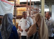 TPID HST Sidak Distributor, Pastikan Stabilitas Harga dan Ketersediaan Bahan Pokok Jelang Idul Adha 27 TPID HST Sidak Distributor, Pastikan Stabilitas Harga dan Ketersediaan Bahan Pokok Jelang Idul Adha