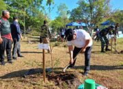 Bupati HST Pimpin Peringatan Hari Lingkungan Hidup Sedunia dan Ikut Bersih-bersih 26 Bupati HST Pimpin Peringatan Hari Lingkungan Hidup Sedunia dan Ikut Bersih-bersih