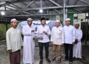 Hasnur Group Kembali Serahkan Sapi Kurban ke Masjid Jami Banjarmasin di Momen Iduladha 1446 H 14 Hasnur Group Kembali Serahkan Sapi Kurban ke Masjid Jami Banjarmasin di Momen Iduladha 1446 H
