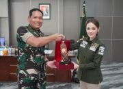 Komisi I DPR RI Kunjungi Korem 102/Pjg 47 Komisi I DPR RI Kunjungi Korem 102/Pjg