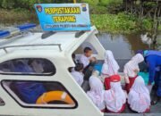 Sat Polairud Polresta Banjarmasin Ajak Anak SDN Basirih 10 Membaca di Perpustakaan Terapung 14 Sat Polairud Polresta Banjarmasin Ajak Anak SDN Basirih 10 Membaca di Perpustakaan Terapung