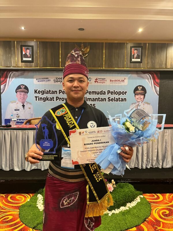 Bupati HST Ucapkan Selamat kepada, Rahmat Juara Pertama Pemuda Pelopor Tingkat Provinsi 1 IMG 20250613 WA0066 scaled e1749820100820