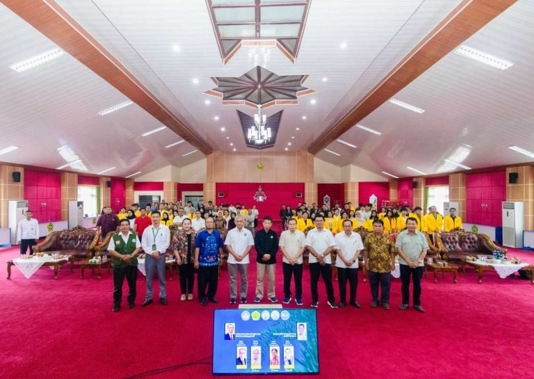 GAPKI Kalteng Beri Kuliah Umum Tentang Industri Sawit ke Mahasiswa UPR 1 IMG 20250619 WA0039