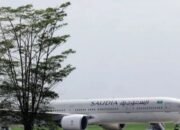 Pesawat Saudia Kembali Dapat Ancaman Bom, Didalami Densus 88 Antiteror Polri 48 Pesawat Saudia Kembali Dapat Ancaman Bom, Didalami Densus 88 Antiteror Polri