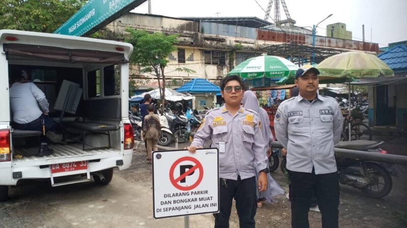 Parkir Sembarangan, Dishub Tindak Tegas Gembosi Ban Motor 1 IMG 20250624 WA0015 1 e1750736929456