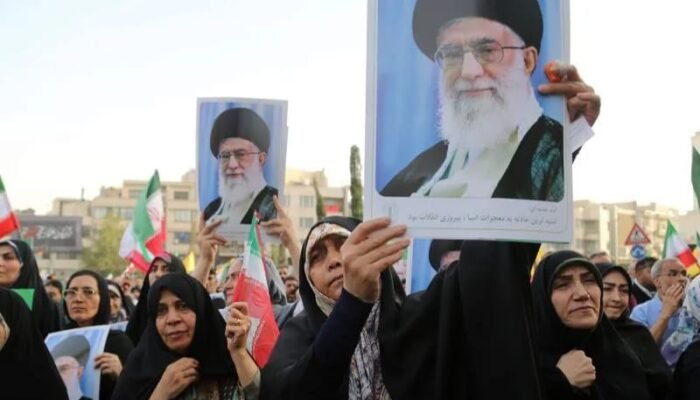 Lebih dari 700 Orang Ditangkap Pemerintah Iran atas Tuduhan Spionase