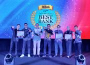 Bank Kalsel Raih Golden Trophy dari Infobank-MRI Atas Konsistensi Layanan 34 Bank Kalsel Raih Golden Trophy dari Infobank-MRI Atas Konsistensi Layanan