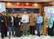 Kolaborasi dengan PT DBS, UNISKA MAB Gelar Kuliah Praktisi Tantangan Komunikasi Sosial Politik di Industri Berbasis Alam 52 Kolaborasi dengan PT DBS, UNISKA MAB Gelar Kuliah Praktisi Tantangan Komunikasi Sosial Politik di Industri Berbasis Alam