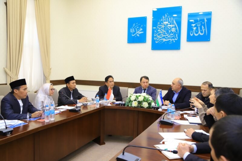 UIN Syarif Hidayatullah Jakarta Gelar Mā Warā’ al-Nahar Indofestive 2025 dan ICOIS 1 IMG 20250627 WA0005 e1750982211556