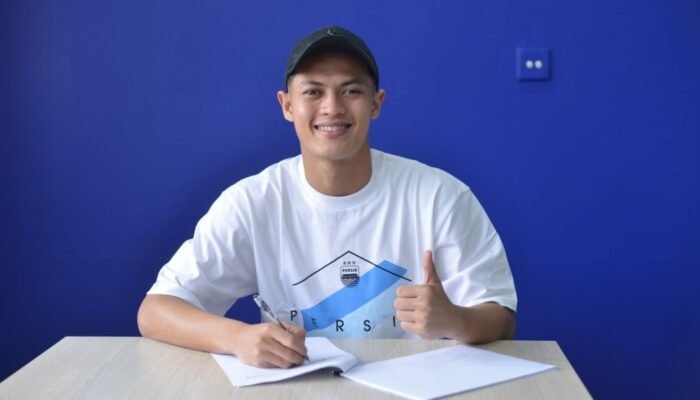 Alfeandra Dewangga Dikontrak Persib Dua Tahun