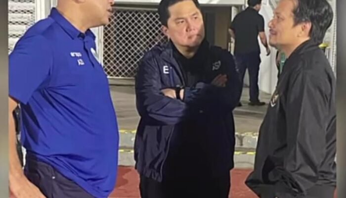 Dampingi Erick Thohir, Hasnuryadi Sulaiman Pantau Latihan Timnas U-23 Jelang Piala AFF